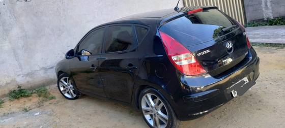 HYUNDAI I30 2.0 MPFI GLS 16V GASOLINA 4P AUTOMÁTICO HYUNDAI I30 2.0 MPFI GLS 16V GASOLINA 4P AUTOMÁTICO